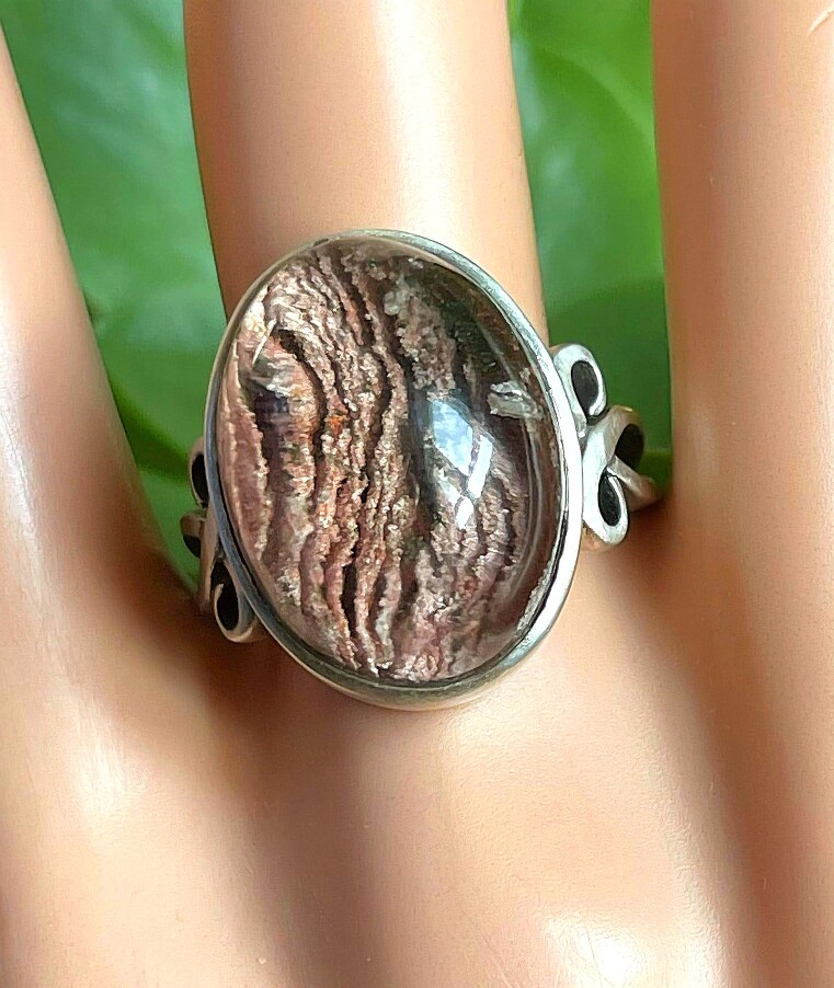 天然水晶戒指巴西绿幽灵戒指戒面彩幽灵戒指彩幽灵千层山戒指银包