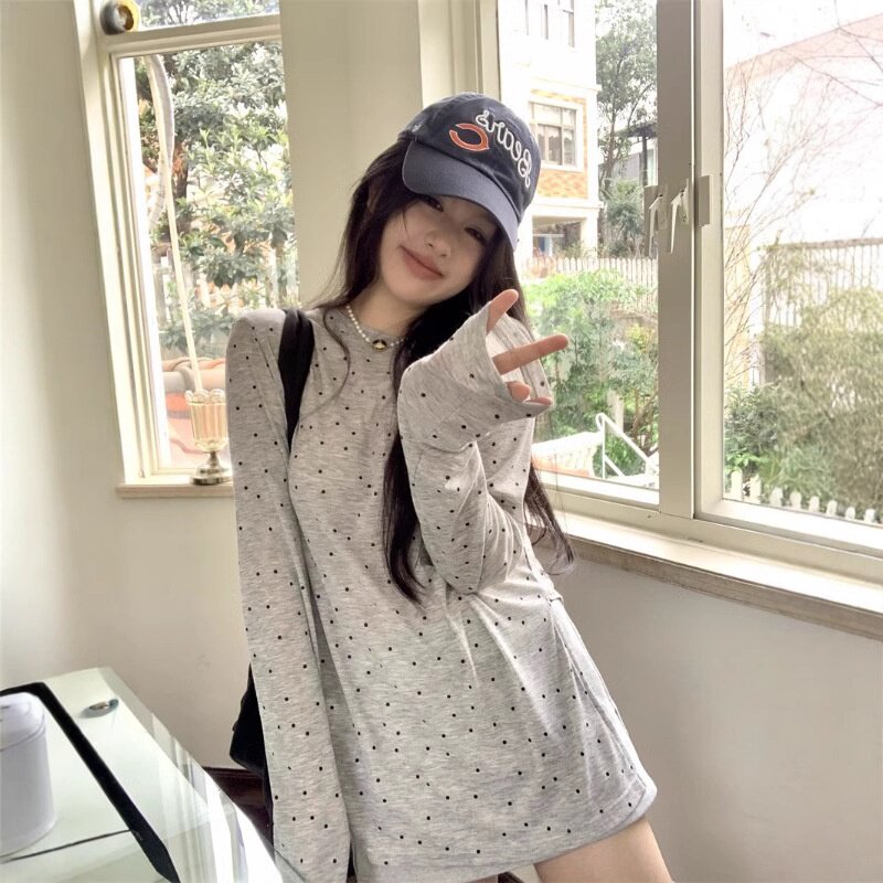 圆点圆领长袖套头T恤女2025秋季新款慵懒风休闲百搭学生开叉上衣