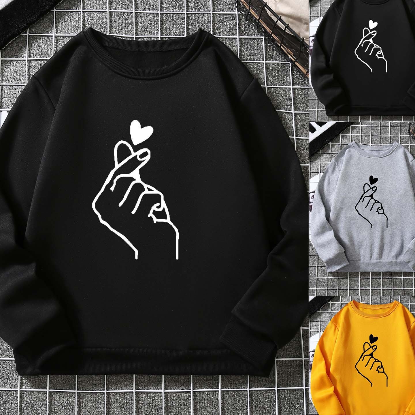 实拍秋季潮流印花卫衣女2024新款连帽休闲外套女士ins大码帽衫