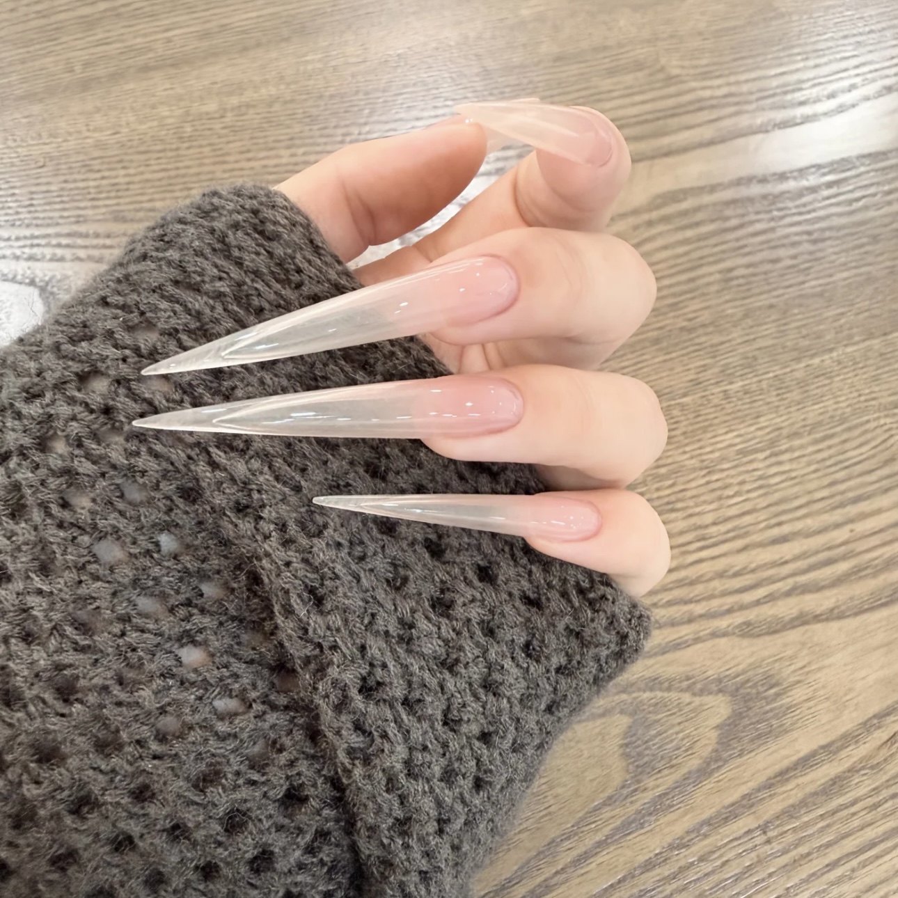 ElsaNail加长尖手工穿戴甲高级感欧美纯色美甲贴片可拆卸假指甲片