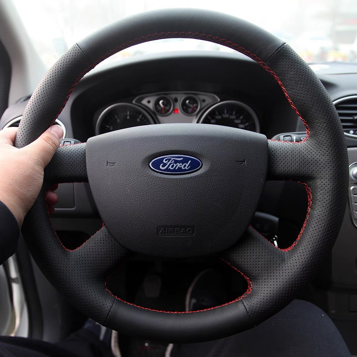 福特经典福克斯2.0/1.8/全顺专用全包 手缝真皮方向盘套专车把套
