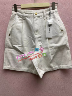 A1EHBE2223太平鸟女2024夏专柜正品 A1EHBE222382 百慕大牛仔中短裤