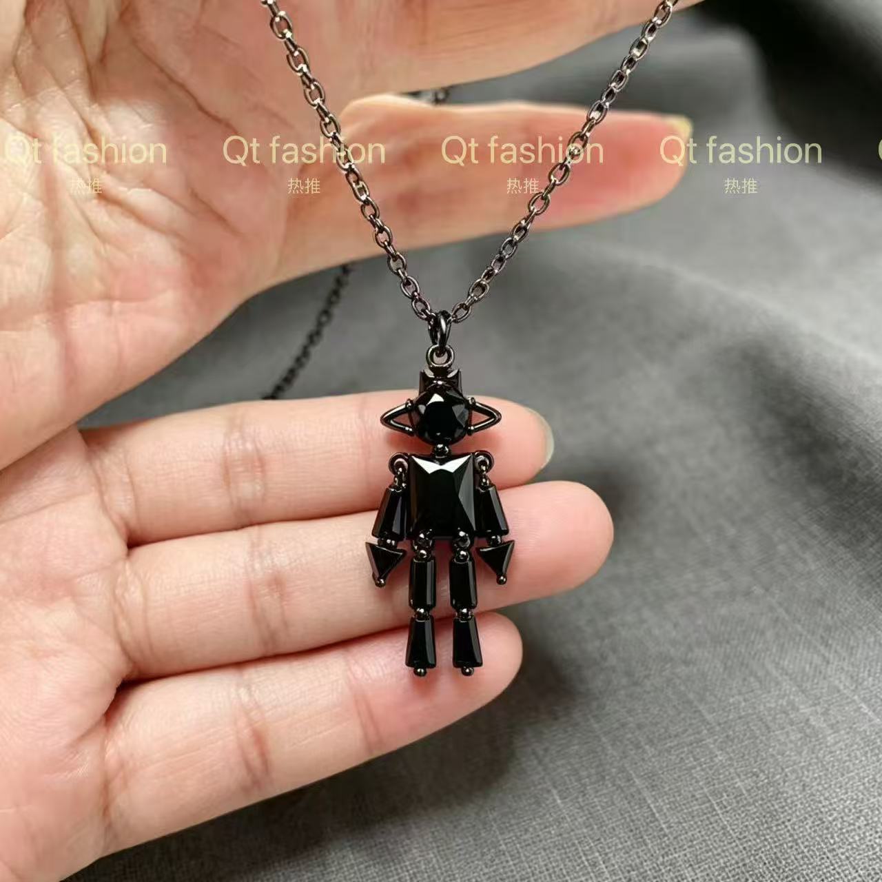 黑色机器人男女款项链高级感气质项链