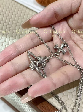 双层骷髅十字项链简约轻奢个性百搭毛衣链