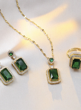 项链女韩式ins锆石祖母绿戒指小众耳环套装通勤耳饰气质锁骨链