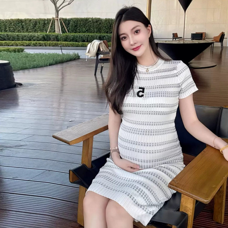 孕妇夏装连衣裙女2026新款时尚辣妈裙高级感法式显瘦夏季短袖裙子