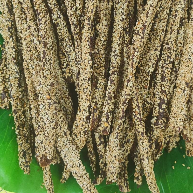 芝麻干巴傣族牛肉干巴芒市特色德宏特产芝麻牛干巴香酥脆真空包装