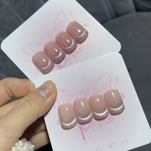 微笑法式渐变晶石闪亮4片大拇指