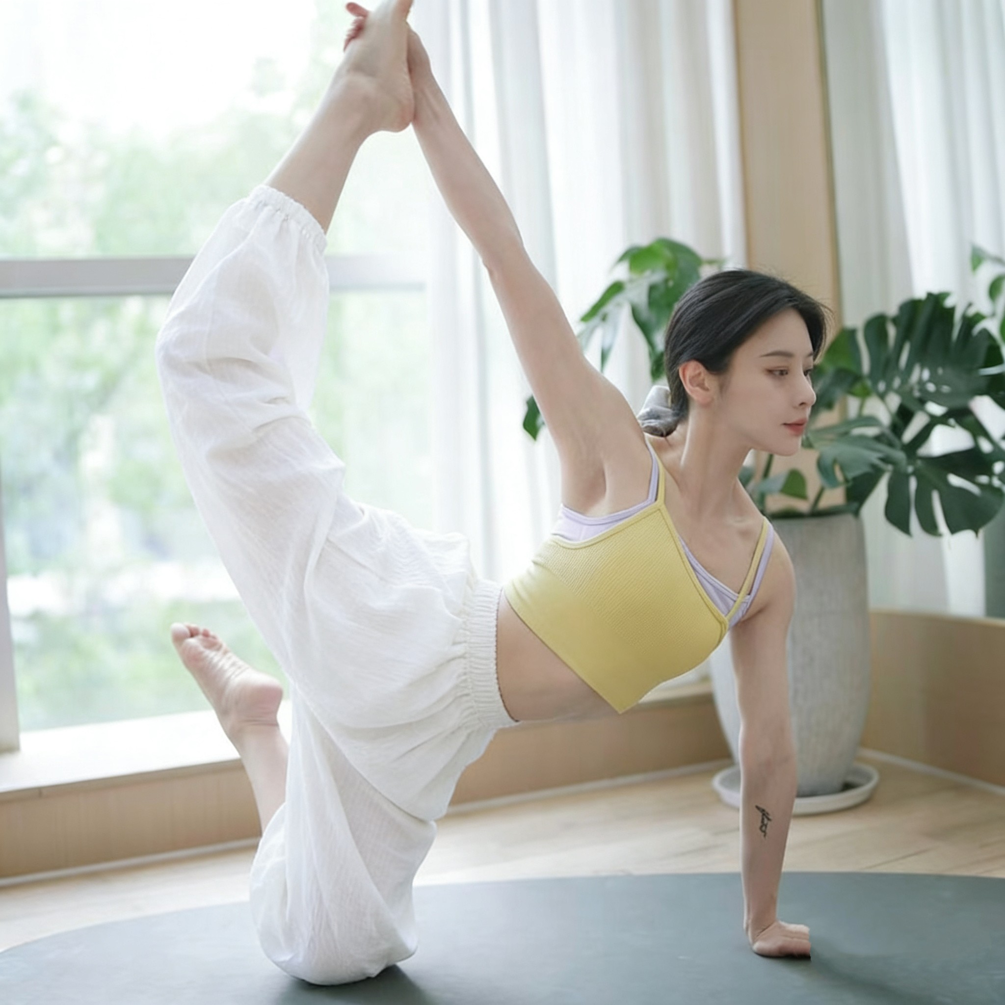 灯笼裤复古文艺夏季薄款短里棉麻瑜伽裤女宽松休闲运动健身束脚裤