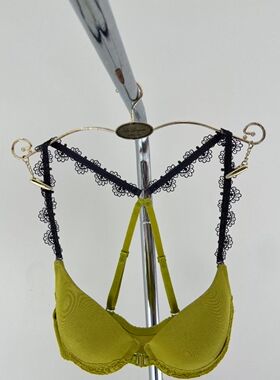 前扣内衣女套装绿色性感文胸蕾丝小胸聚拢上托胸罩lalingerie75B