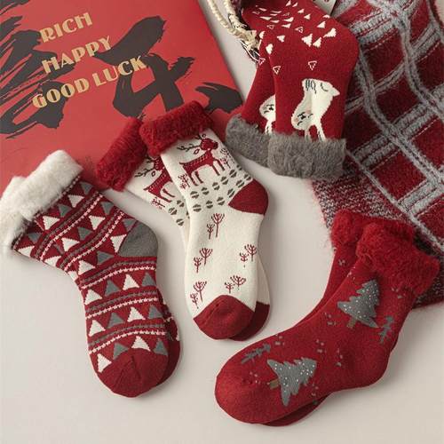 Cartoon Elk House Christmas Women's Middle Socks圣诞中筒袜