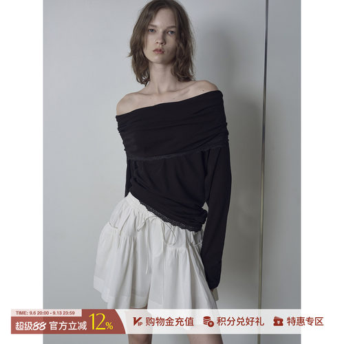 RODERICWONG褶裥口袋短裤
