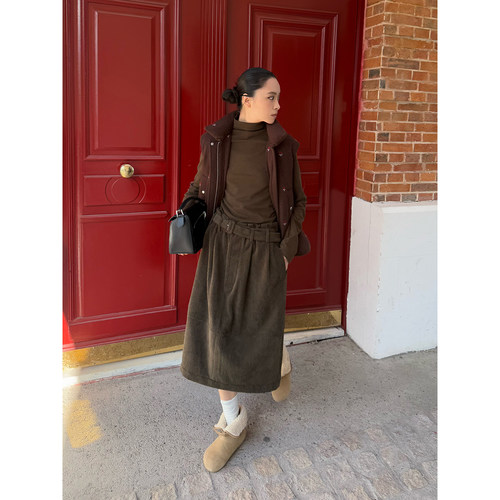 IMMI女士休闲简约灯芯绒收腰半裙