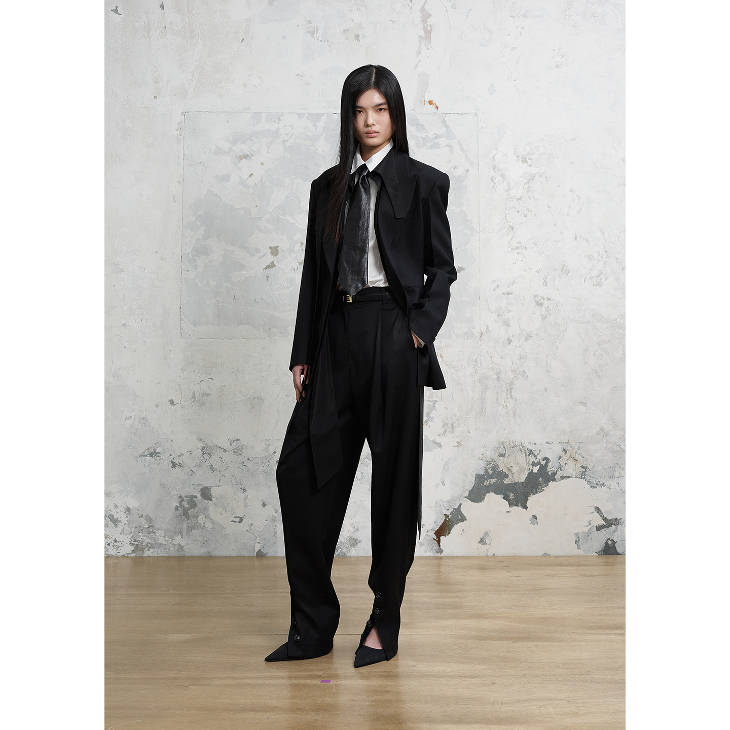 YCH早秋新品翻领层叠西装外套女