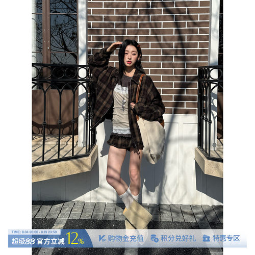 REREK宽松翻领格纹外套/短裤