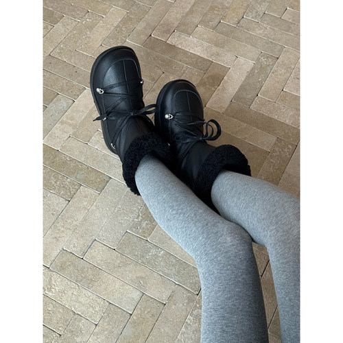 IMMI女式荔枝纹圆头中筒靴