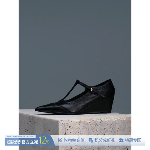 LUCIATACCIT字带坡跟单鞋