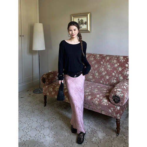 IISENSE优雅温柔纯色半裙