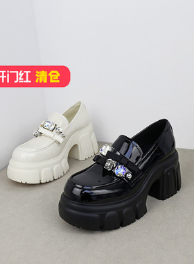 可媚2025新春款圆头牛漆皮闪钻防水台厚底真皮单鞋女KA25331-121