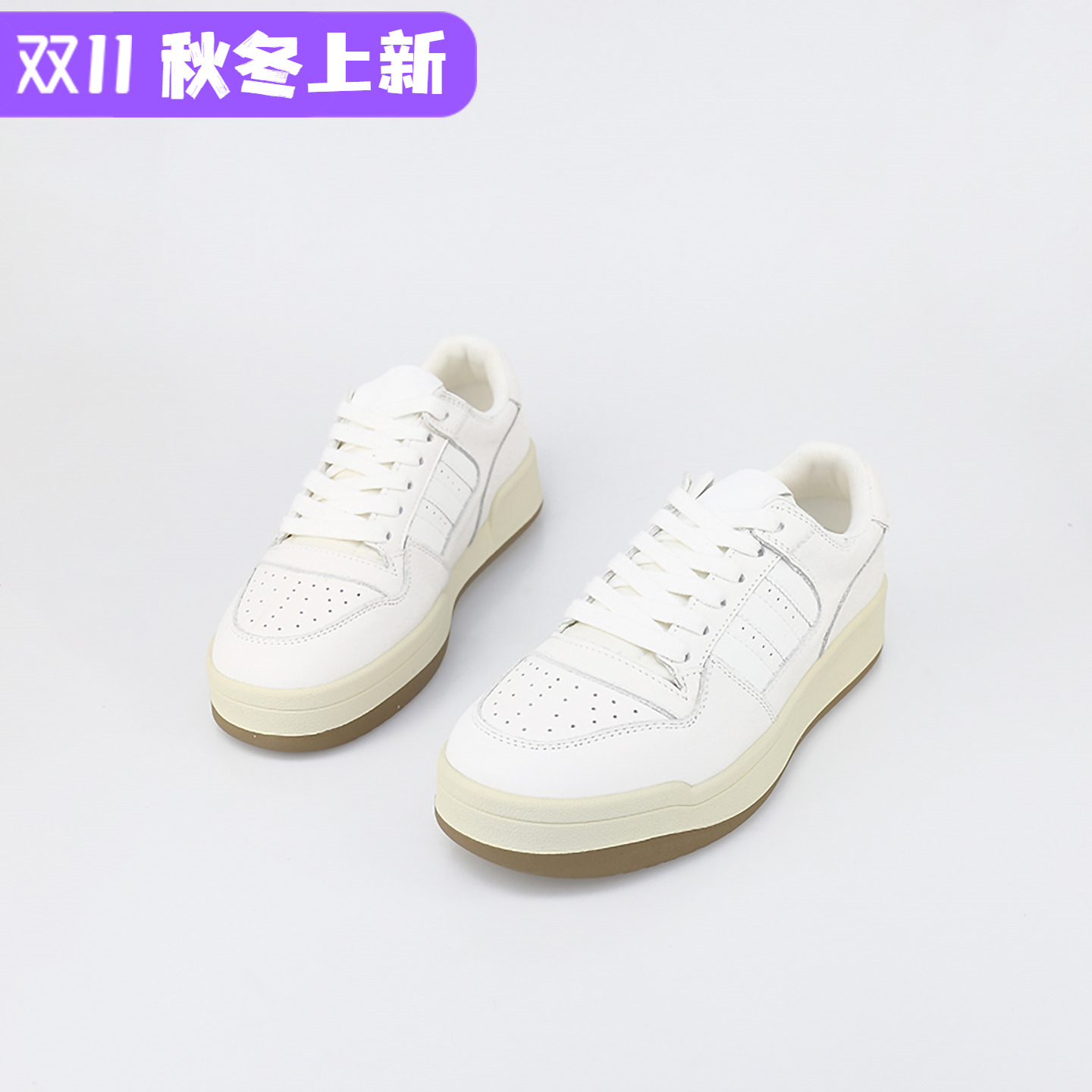 可媚圆头牛皮系带透气孔休闲鞋女