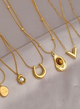 金色钛钢项链女不掉色轻奢小众锁骨链饰品高级感百搭时尚气质颈链