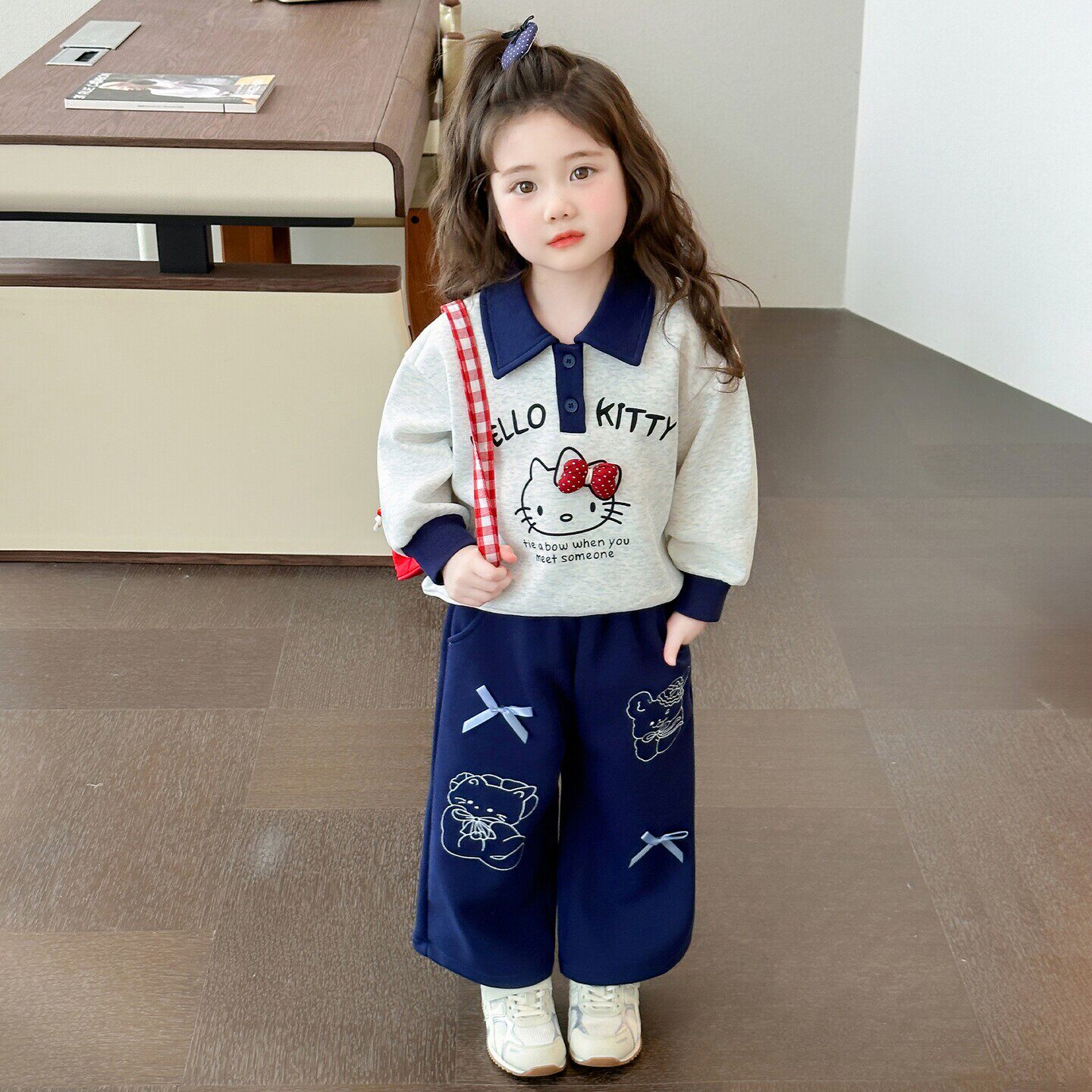女童运动2026春装好看宝宝女春秋套装卡通儿童休闲洋气款超猫咪