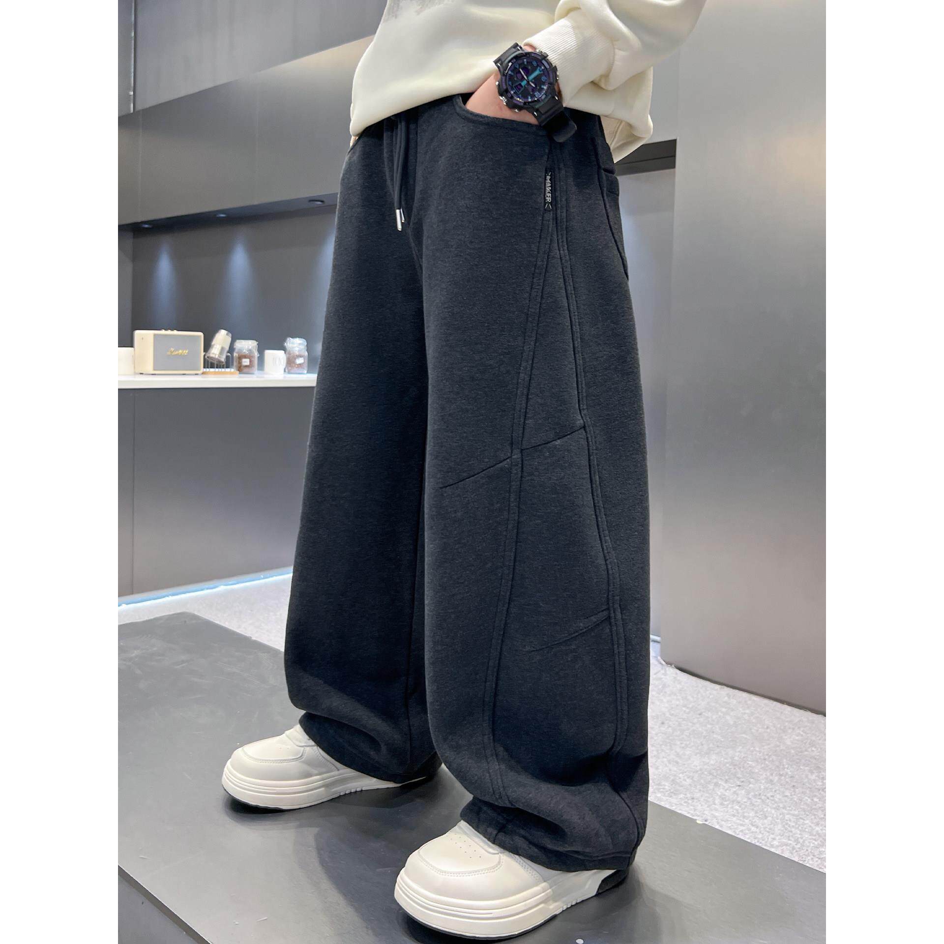 男童卫裤春秋2026新款儿童中大童男孩弯刀运动裤休闲长裤春装裤子