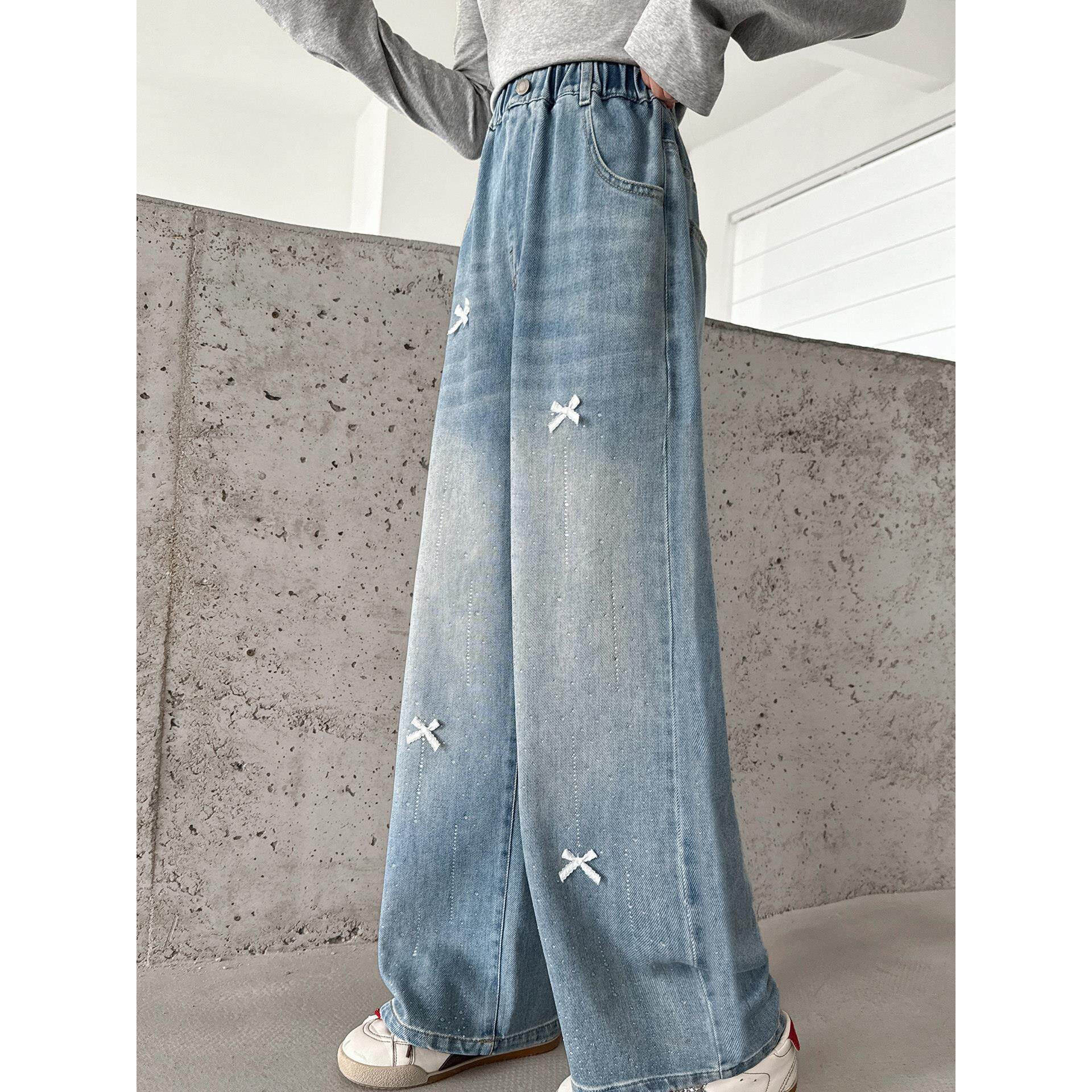 牛仔裤女孩初中生时髦洋气阔腿裤钻休闲裤裤子款女大童烫春秋女童