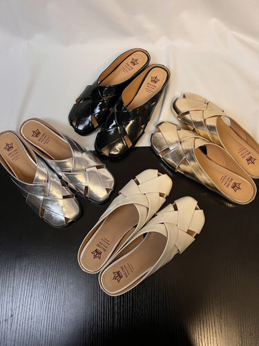 真皮包头拖镂空拖鞋坡跟内增高