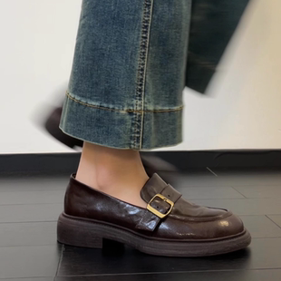 34-40码！头层羊皮~复古四季小皮鞋粗跟经典通勤金属扣乐福鞋女