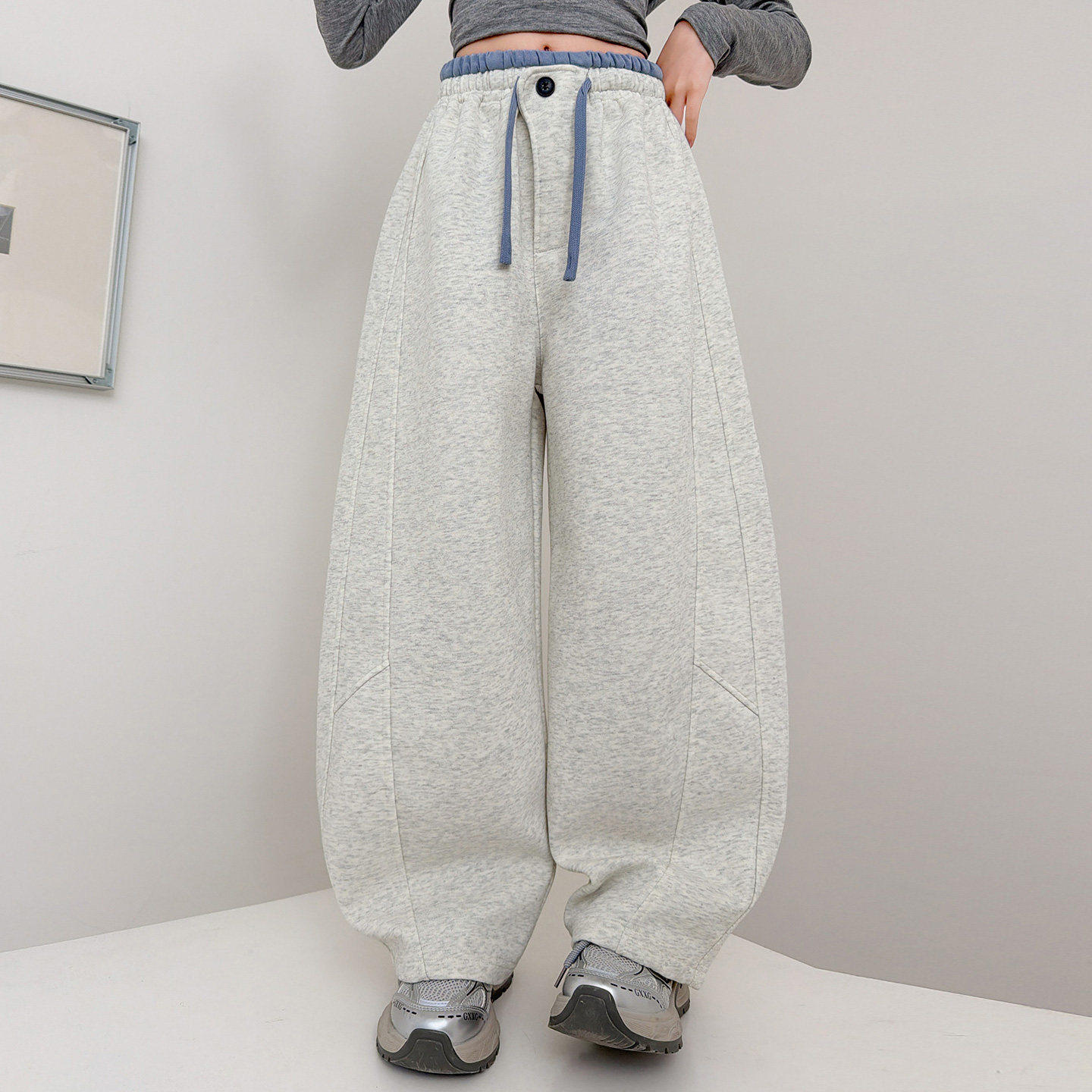 裤子卫裤女童新款春秋裤款春季休闲洋气中大童春秋弯刀2026运动裤