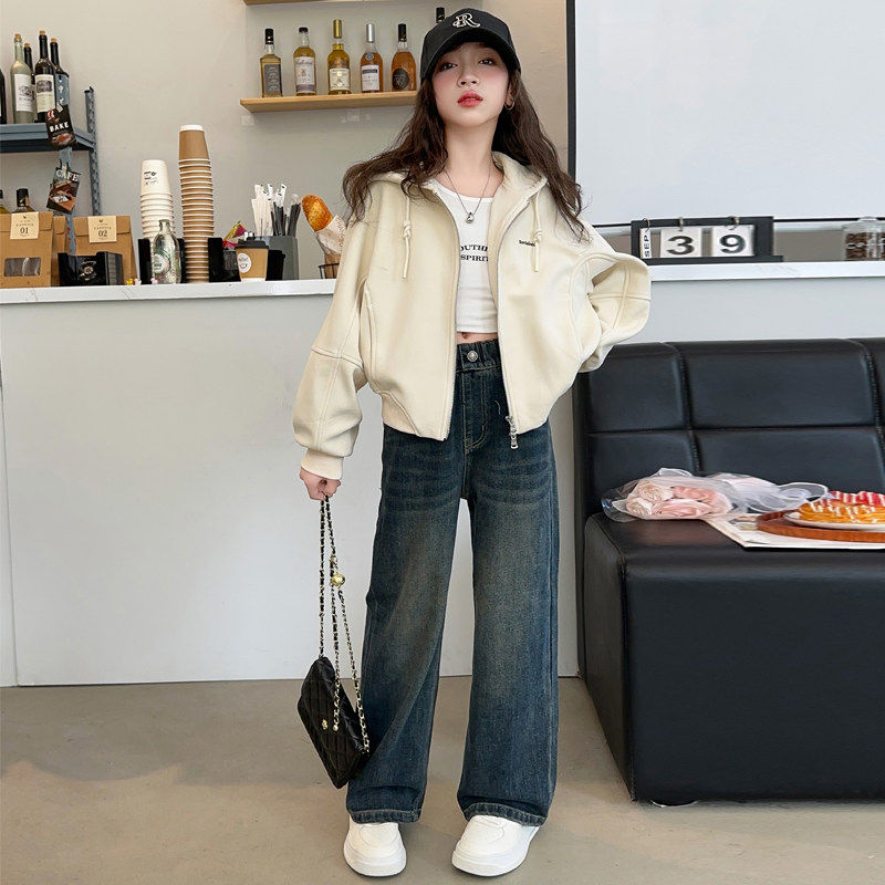 短款搭大童潮酷外套新款女童春款2026春装宽松穿儿童女孩卫衣开衫