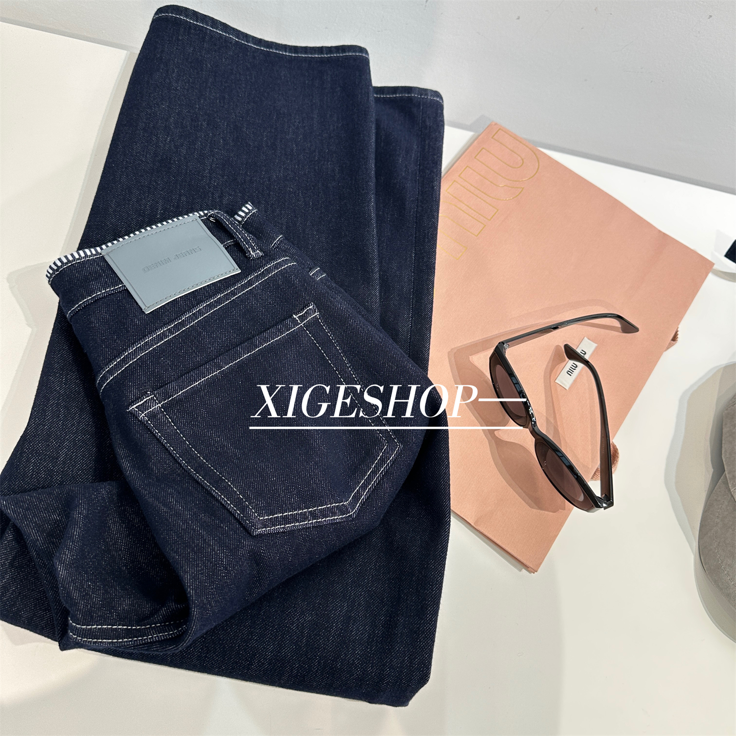 复古深蓝四面弹直筒牛仔裤女拼条纹腰头设计宽松显瘦高腰阔腿裤秋