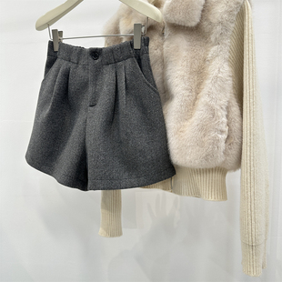 高级感灰色气质通勤毛呢短裤冬季2025新款高腰A字百搭阔腿靴裤ins