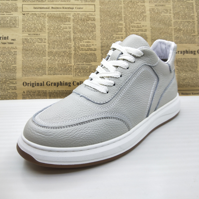 防滑透气休闲板鞋小白鞋男皮鞋