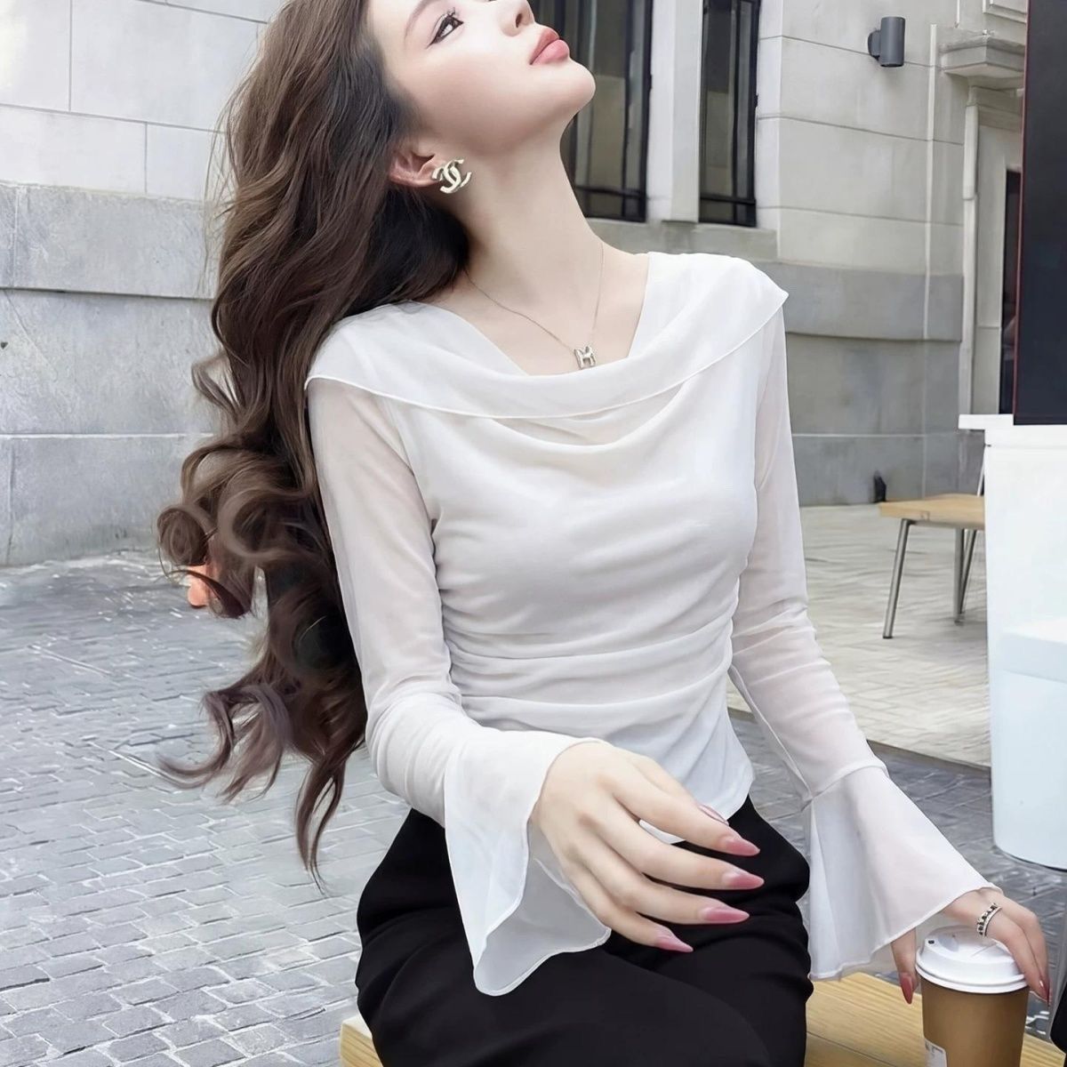高级气质感白色荡领褶皱收腰长袖上衣女百搭显瘦时尚时髦夏季新款图片