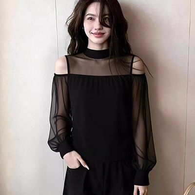 设计感小众黑色露肩上衣女春季新款网纱拼接灯笼袖温柔风气质长袖