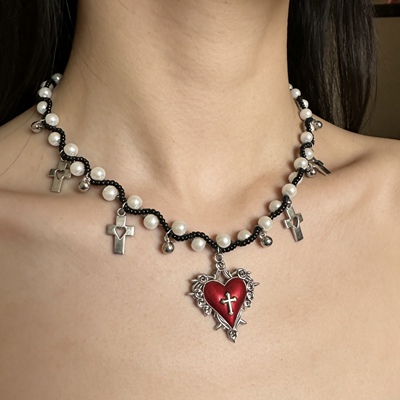 复古朋克仿珍珠十字架爱心项链