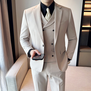 秋冬韩版修身小西装 一扣西服套装三件套 杏色A445-SJT3611A-P250图片