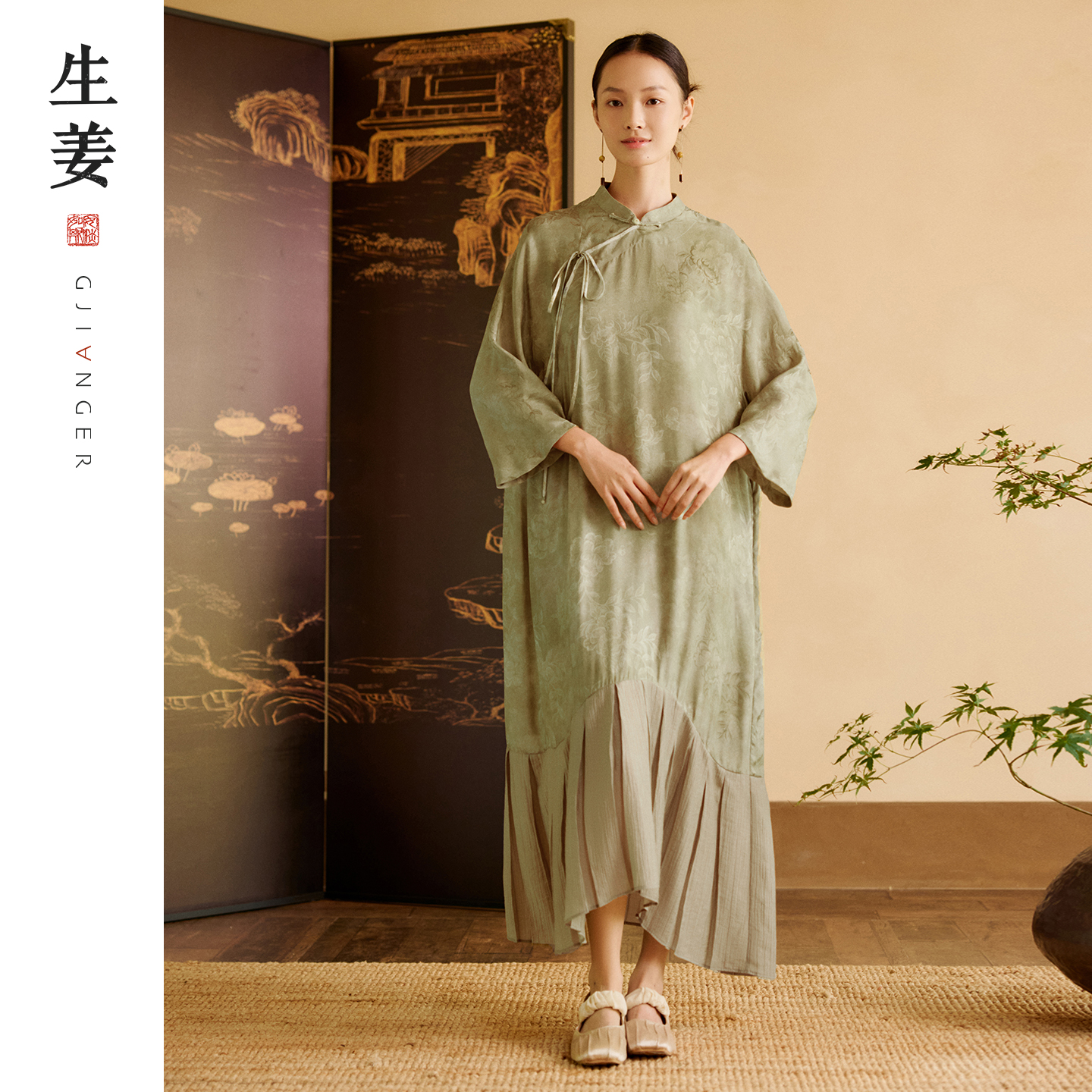 生姜绿色新中式改良连衣裙