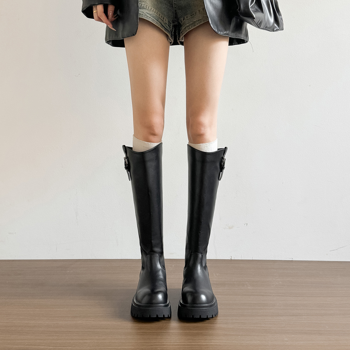 惠东县大岭镇华荣达鞋厂不过膝长靴女长筒靴25秋冬新款后拉链圆头