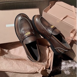 惠东县晨航鞋业店真皮擦色版~手工小金币粗跟厚底乐福单鞋女复古