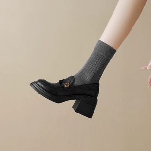 惠东县大岭强胜达鞋厂软皮版~英伦风小皮鞋百搭绝美山茶花粗跟