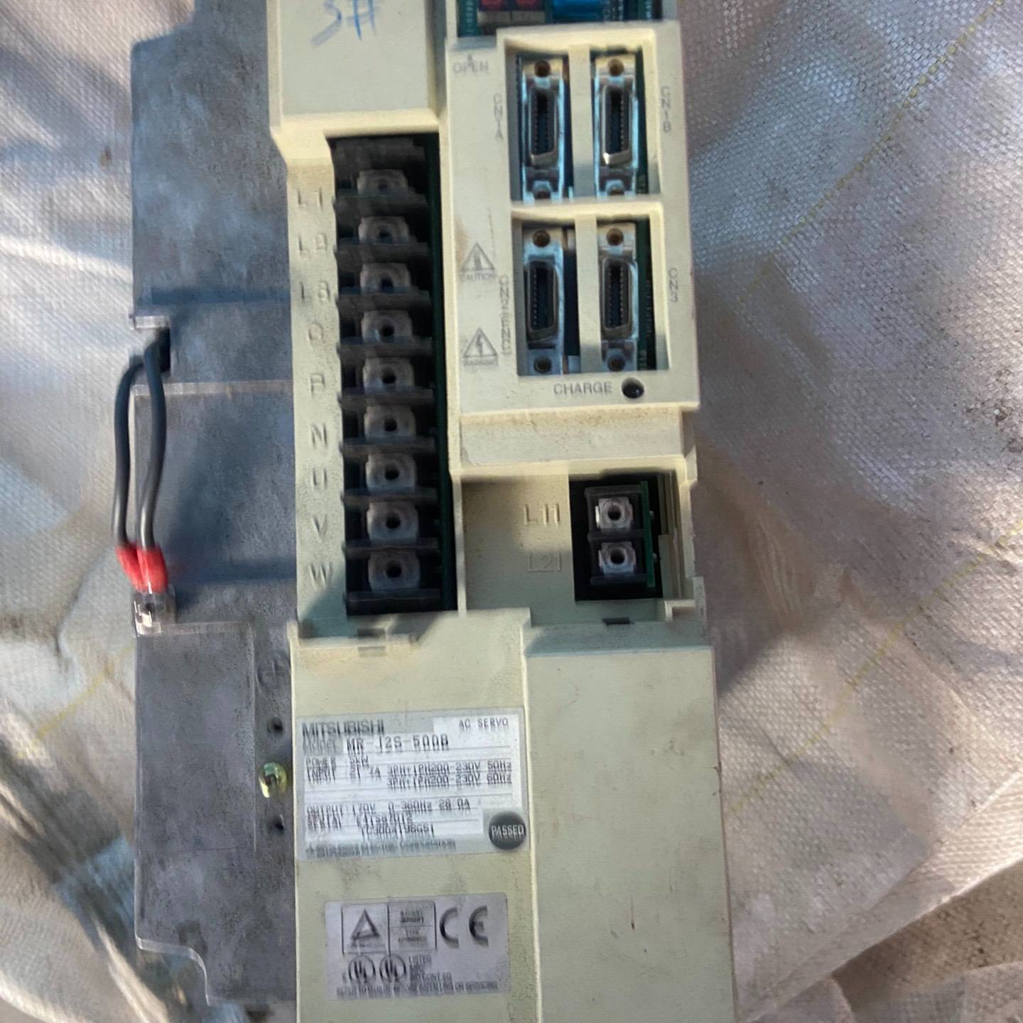 议价伺服驱动器MR-J2S-500B，功能包好。适用