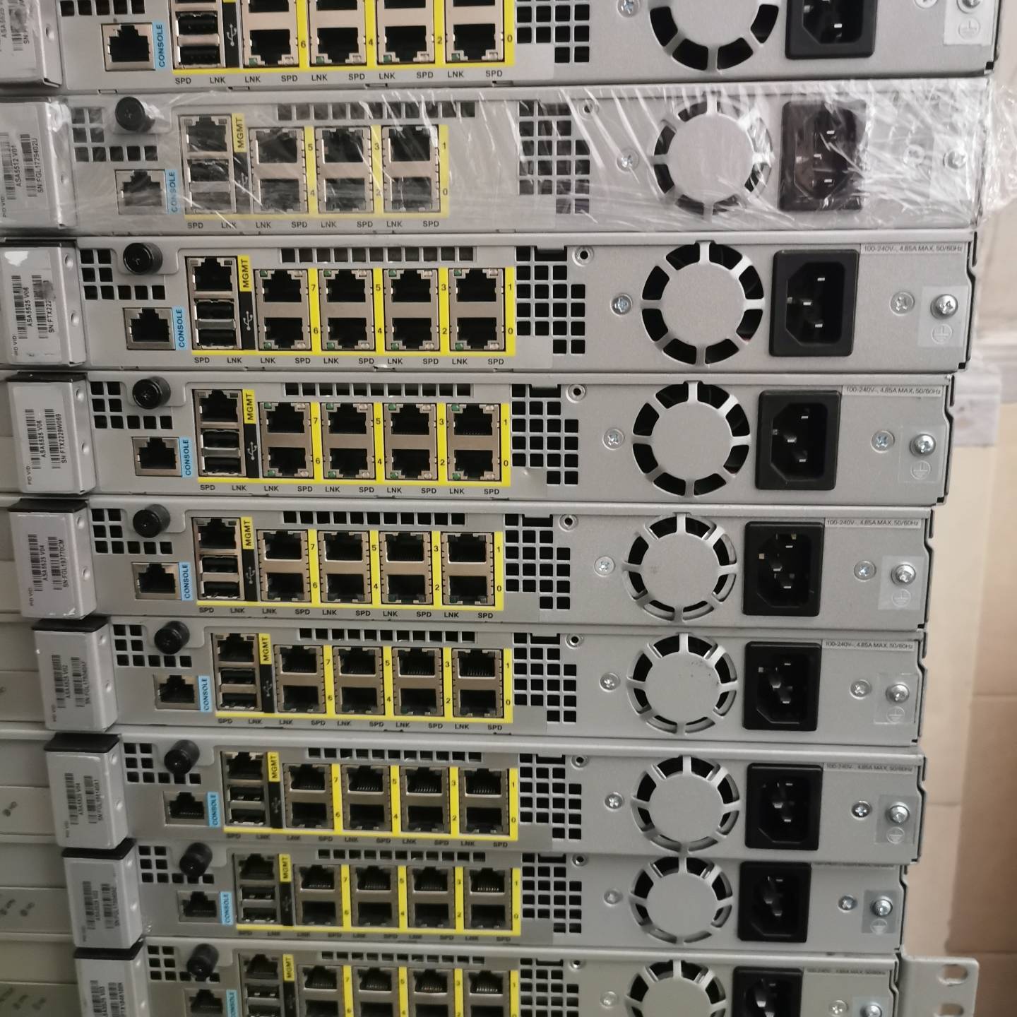 议价思科 ASA5525-K8/K9 带挂耳，测试没问题适用