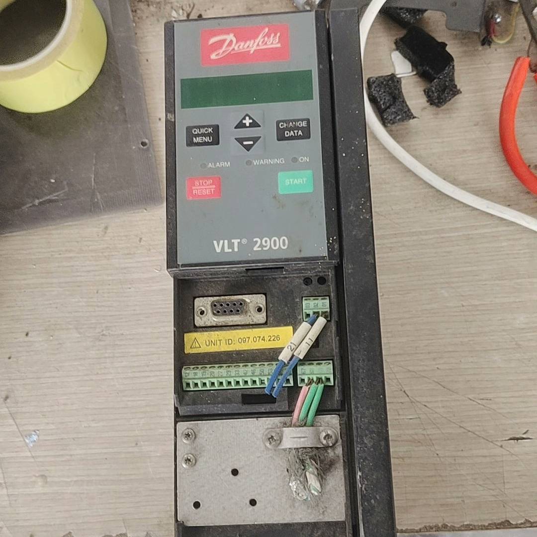议价变频器2.2KW，VLT2922PT4B20STR0D适用