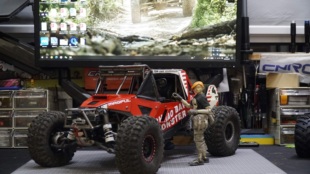 潮白怪兽 RC车辆定制 管架攀爬车 仿真模型车 组装调试 涂装定制