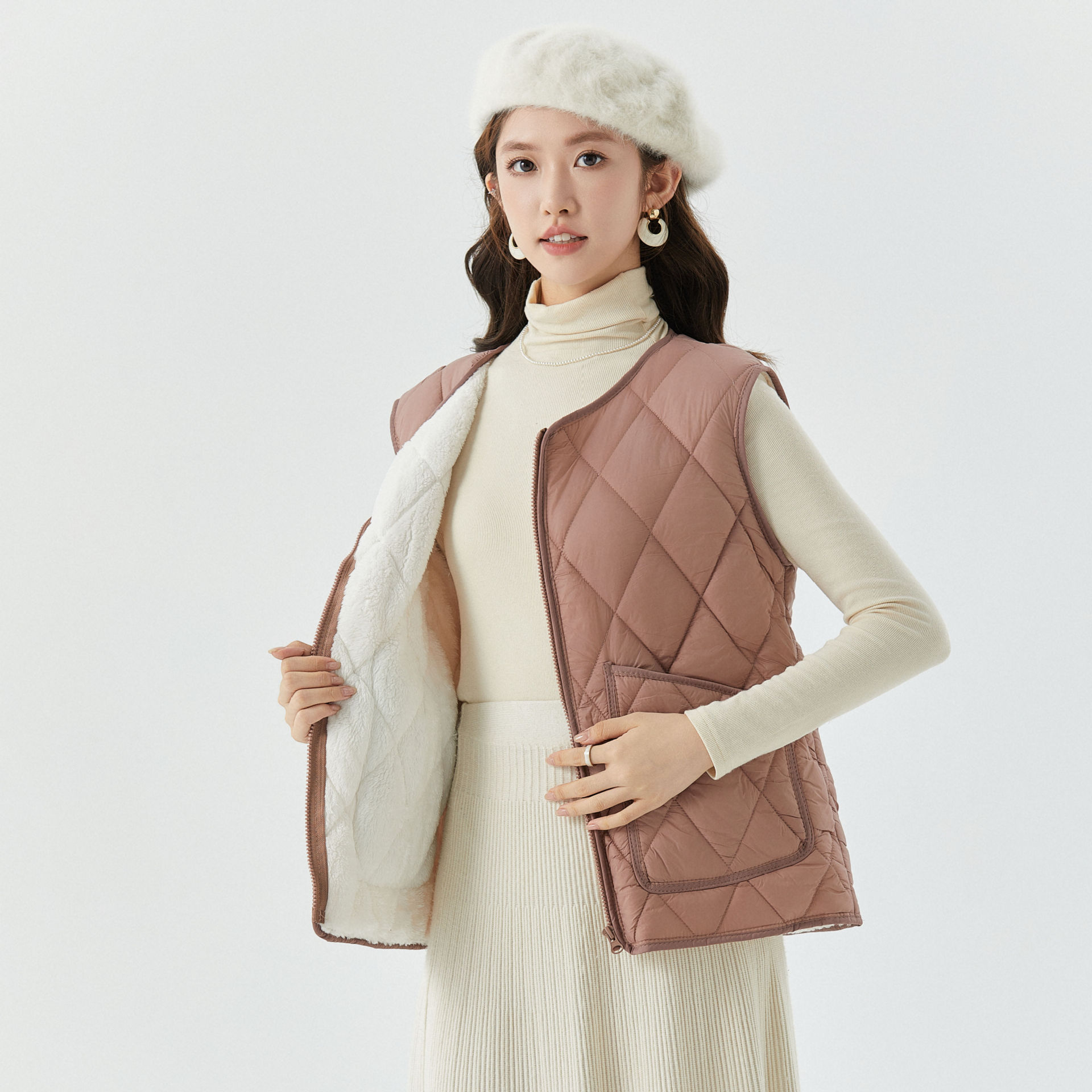 秋冬新款羊羔毛拉链棉马甲女士加大码加厚加绒坎肩妈妈保暖棉背心