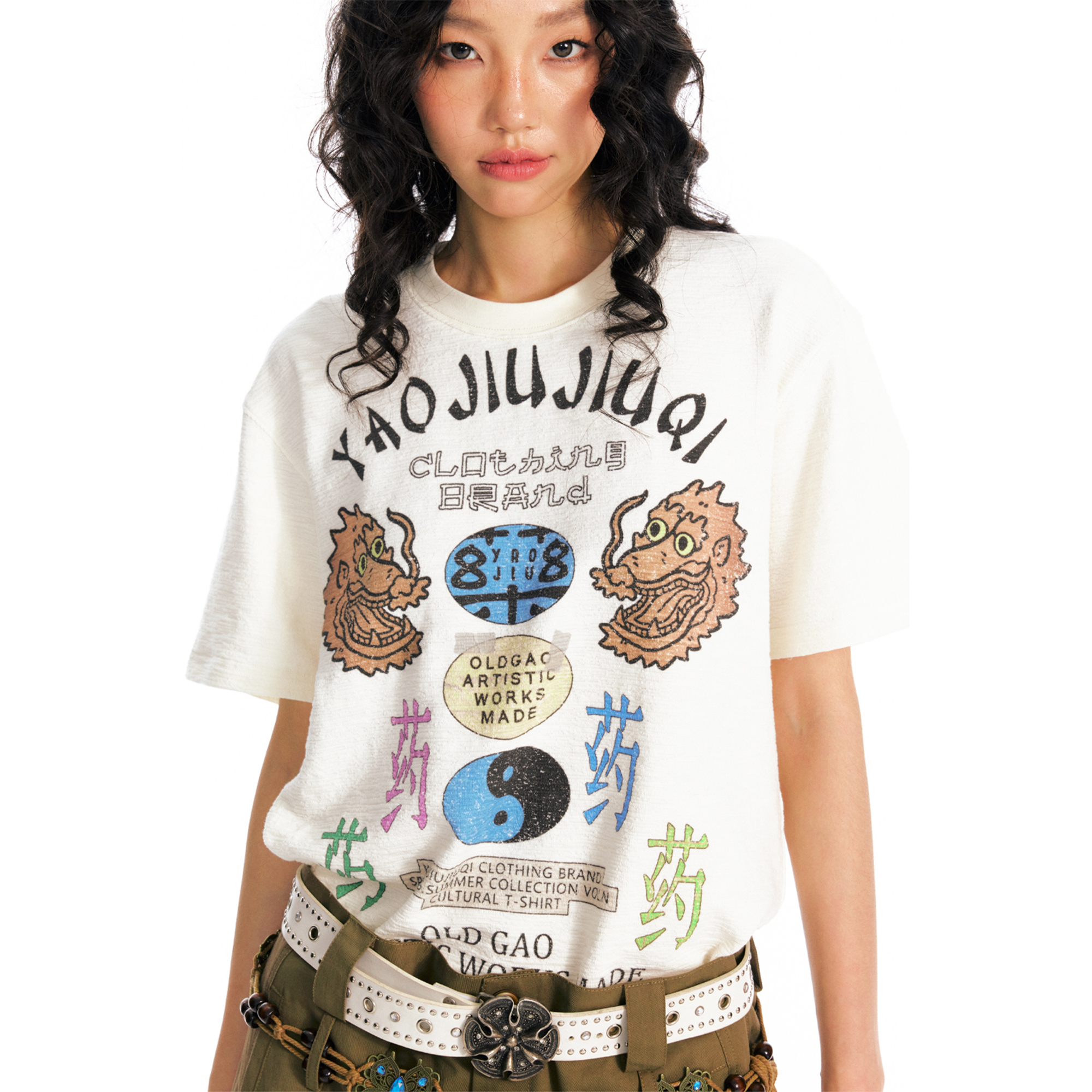 药九玖柒“龙头”手绘创意做旧印花肌理短袖宽松T恤/1997邮政局