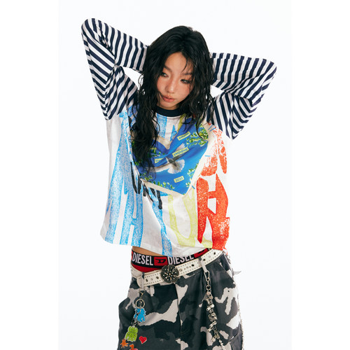 药九玖柒“和平鸽”条纹数码直喷宽松圆领长袖T恤/1997邮政局